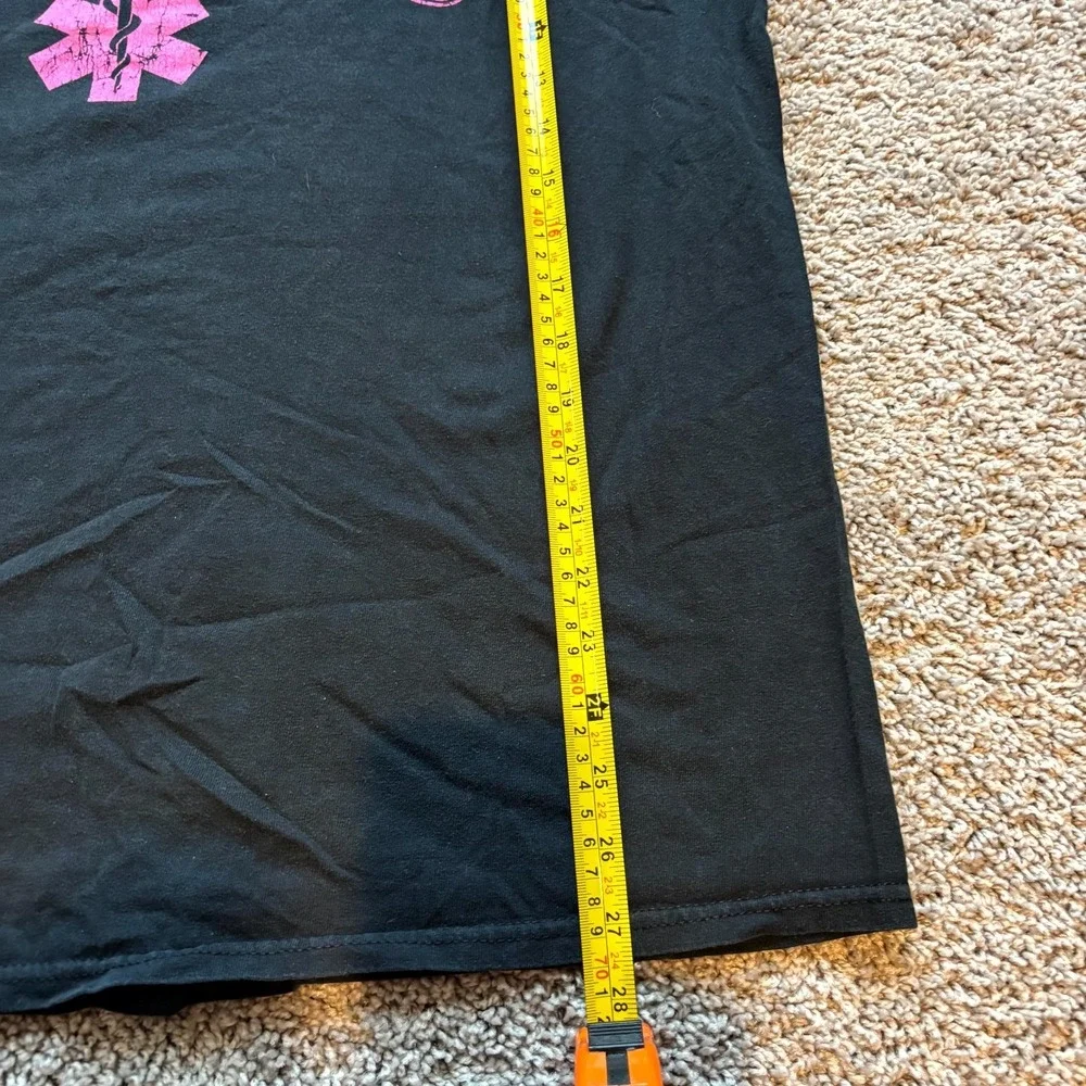 EMS Graphic T-Shirt Mens XL Black Pink Distressed Logo Medical EMT Gildan Heavy - Picture 5 of 7